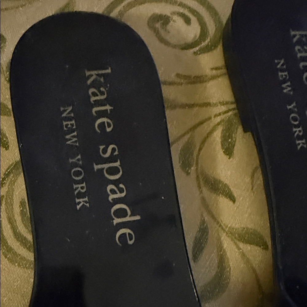 Kate Spade Black and Cream Jelly Floral Sandals - Picture 3 of 6